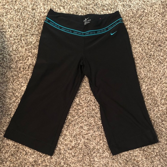 Nike Dri-fit capris